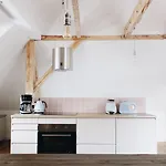 Haus August Apartamento *