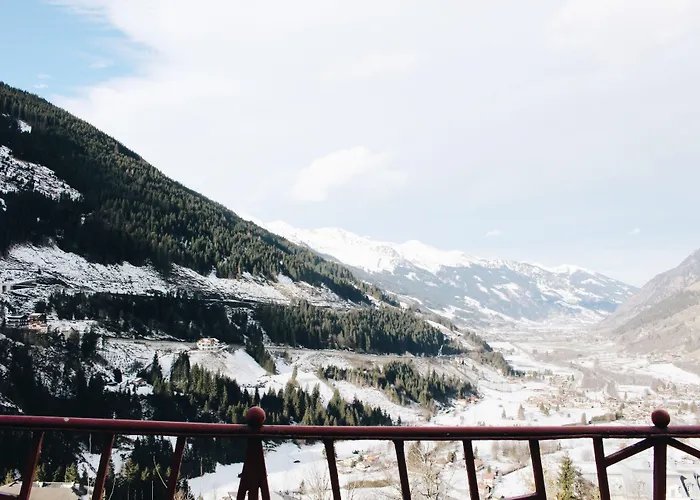 Апартаменты Haus August Бадгаштейн